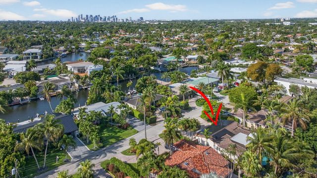 2101 NE 25th Street, Wilton Manors, FL 33305