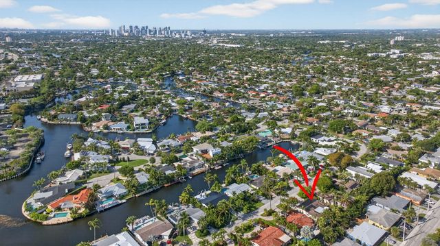 2101 NE 25th Street, Wilton Manors, FL 33305