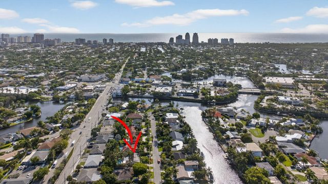 2101 NE 25th Street, Wilton Manors, FL 33305