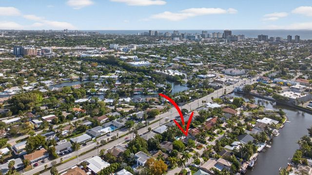 2101 NE 25th Street, Wilton Manors, FL 33305