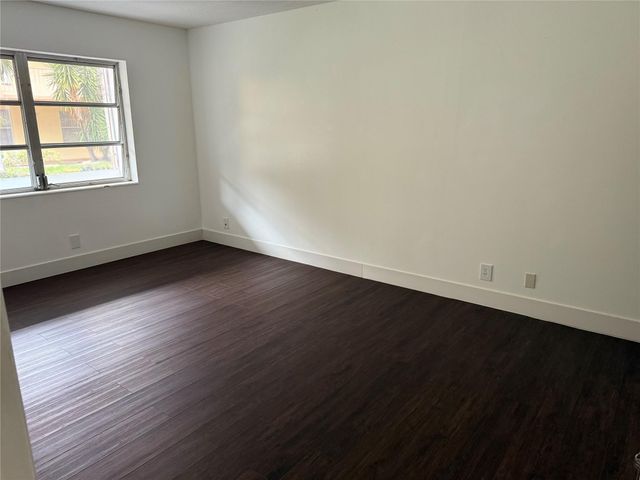 3081 NW 47TH Terrace 107, Lauderdale Lakes, FL 33313