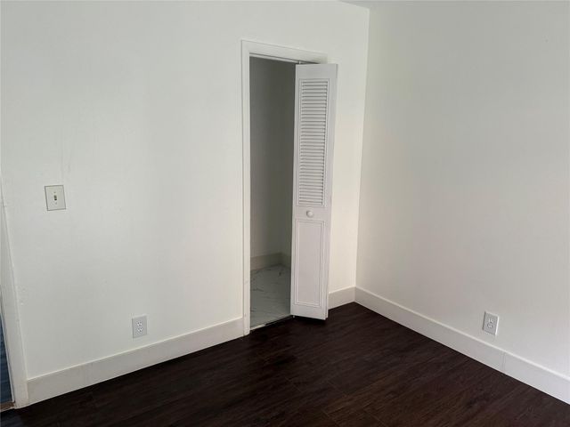 3081 NW 47TH Terrace 107, Lauderdale Lakes, FL 33313