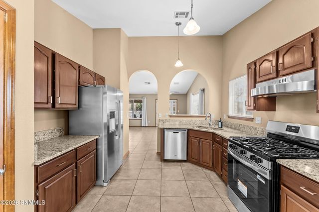 919 Stagecoach Drive, Las Cruces, NM 88011
