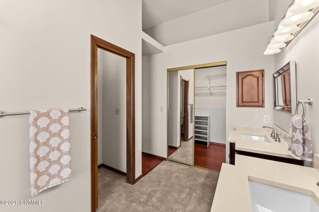 919 Stagecoach Drive, Las Cruces, NM 88011
