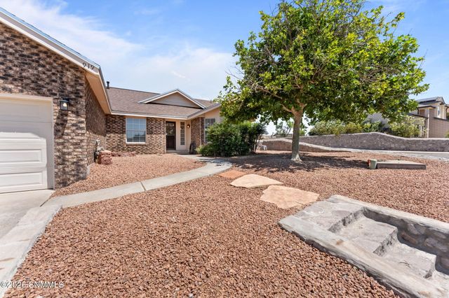 919 Stagecoach Drive, Las Cruces, NM 88011