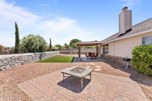 919 Stagecoach Drive, Las Cruces, NM 88011