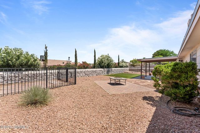 919 Stagecoach Drive, Las Cruces, NM 88011