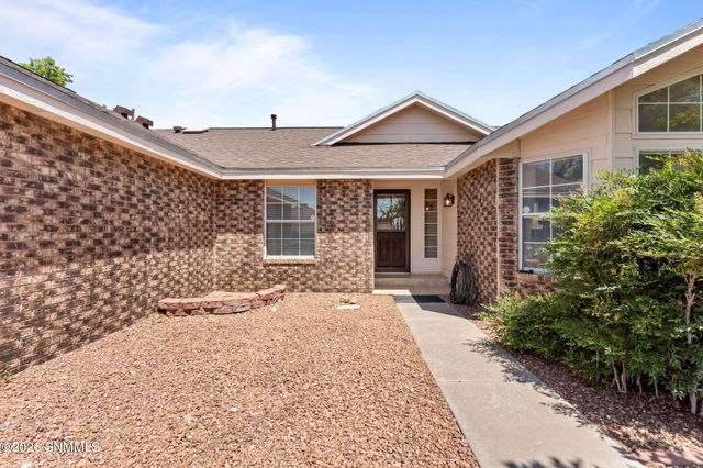 919 Stagecoach Drive, Las Cruces, NM 88011