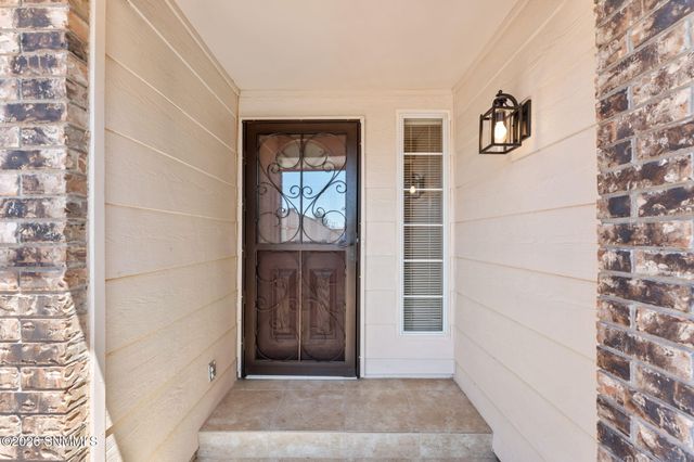 919 Stagecoach Drive, Las Cruces, NM 88011