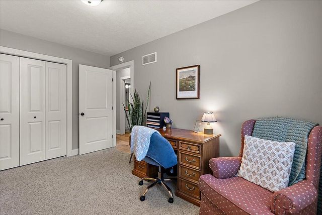 6880 Pinestead Court, Allendale, MI 49401