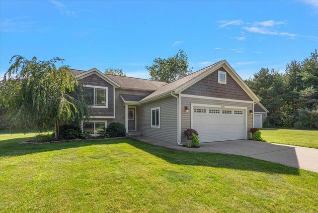 6880 Pinestead Court, Allendale, MI 49401