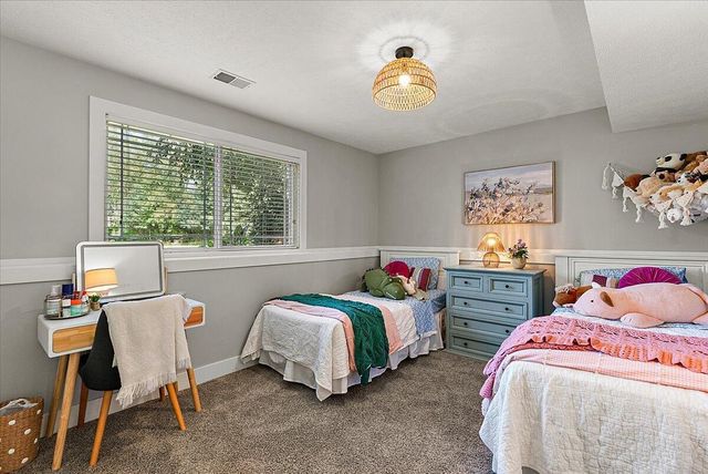 6880 Pinestead Court, Allendale, MI 49401