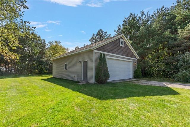 6880 Pinestead Court, Allendale, MI 49401
