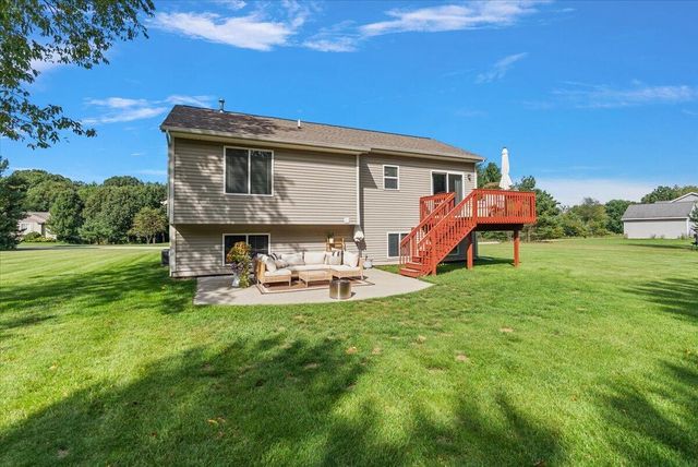6880 Pinestead Court, Allendale, MI 49401