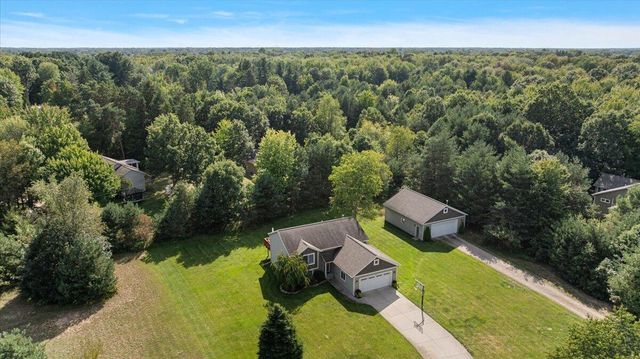 6880 Pinestead Court, Allendale, MI 49401