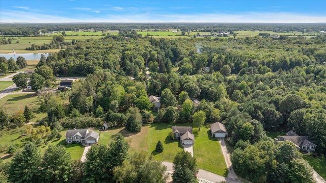 6880 Pinestead Court, Allendale, MI 49401