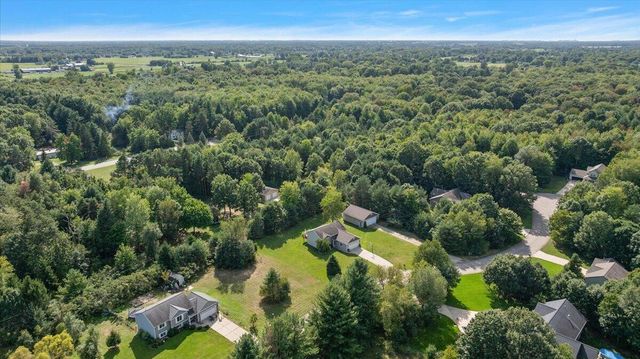 6880 Pinestead Court, Allendale, MI 49401