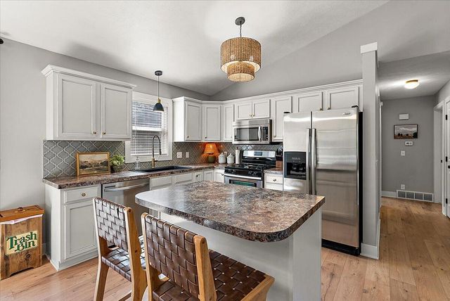 6880 Pinestead Court, Allendale, MI 49401
