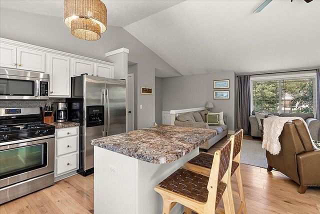6880 Pinestead Court, Allendale, MI 49401