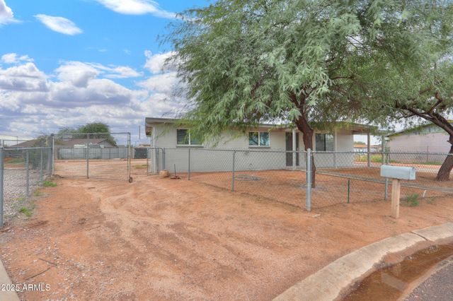 1307 W LILY Place, Casa Grande, AZ 85122