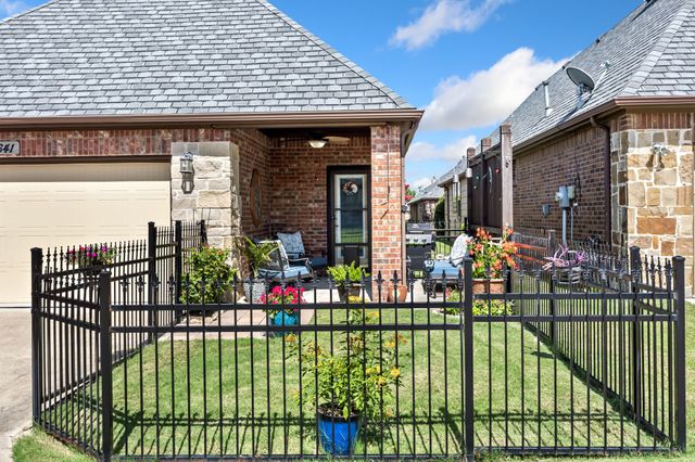 8641 Gracewood Drive, Mckinney, TX 75070