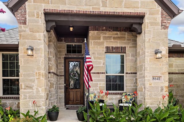 8641 Gracewood Drive, Mckinney, TX 75070