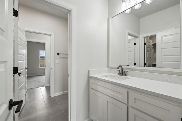 4449 Raymond Lane, Guthrie, OK 73044