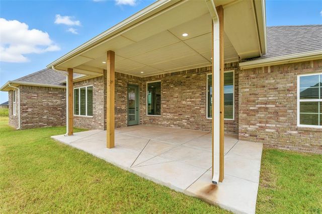 4449 Raymond Lane, Guthrie, OK 73044