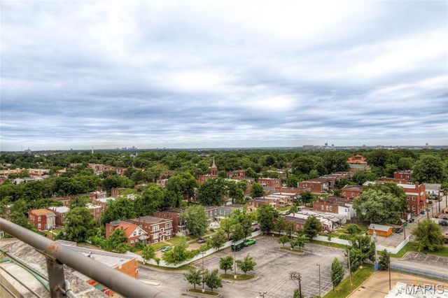 3608 Gravois Avenue 6E, St Louis, MO 63116