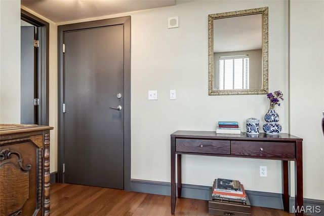 3608 Gravois Avenue 6E, St Louis, MO 63116