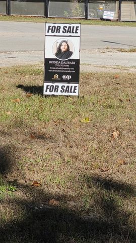 16910 Main Street, Patton Village, TX 77372