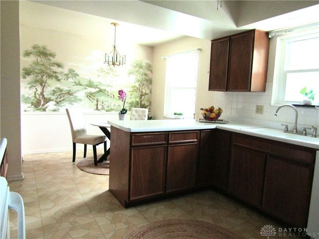 6455 Noranda Drive, Clayton, OH 45415