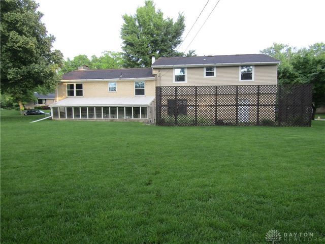 6455 Noranda Drive, Clayton, OH 45415