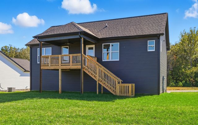 172 Leitrim Dr, Clarksville, TN 37042