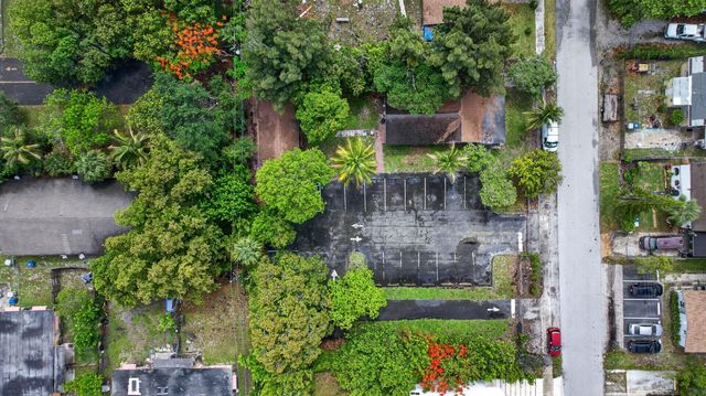 129 NW 11th Street, Pompano Beach, FL 33060