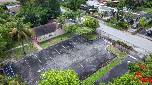 129 NW 11th Street, Pompano Beach, FL 33060