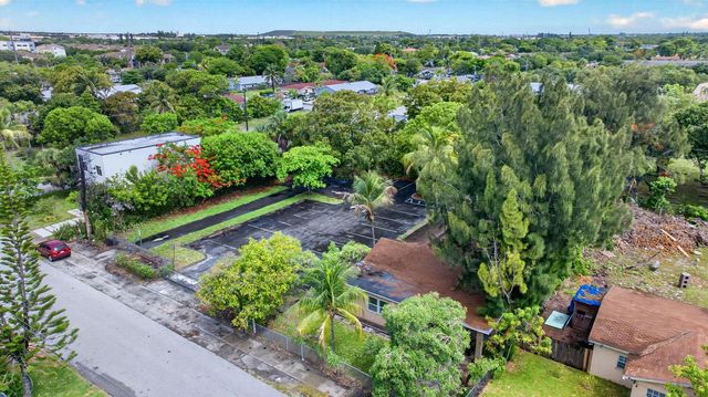129 NW 11th Street, Pompano Beach, FL 33060