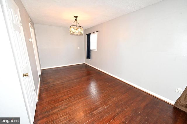 2610 LAKEHURST, District Heights, MD 20747
