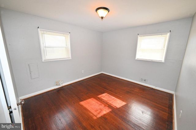 2610 LAKEHURST, District Heights, MD 20747