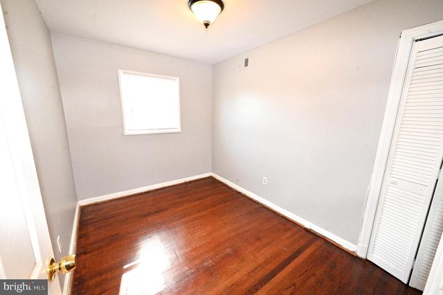 2610 LAKEHURST, District Heights, MD 20747