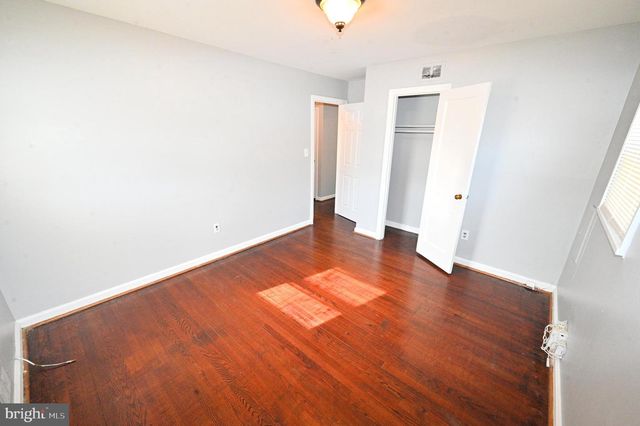 2610 LAKEHURST, District Heights, MD 20747