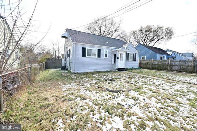 2610 LAKEHURST, District Heights, MD 20747