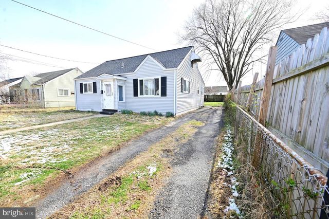2610 LAKEHURST, District Heights, MD 20747