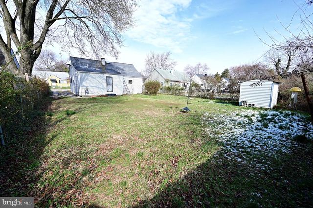 2610 LAKEHURST, District Heights, MD 20747