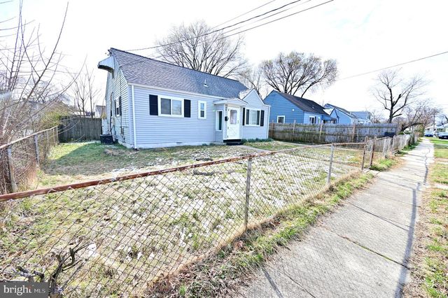 2610 LAKEHURST, District Heights, MD 20747