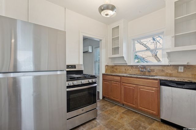 217 ALLENSWORTH ST, San Antonio, TX 78209