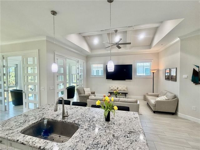 6505 Dominica DR 201, Naples, FL 34113