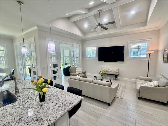 6505 Dominica DR 201, Naples, FL 34113