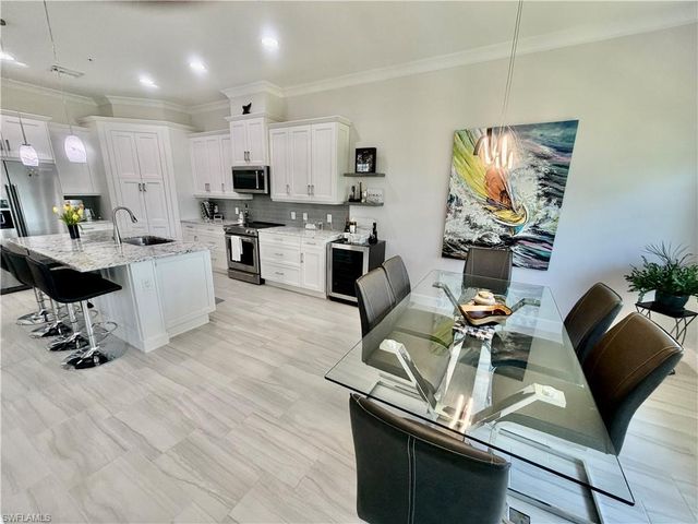 6505 Dominica DR 201, Naples, FL 34113