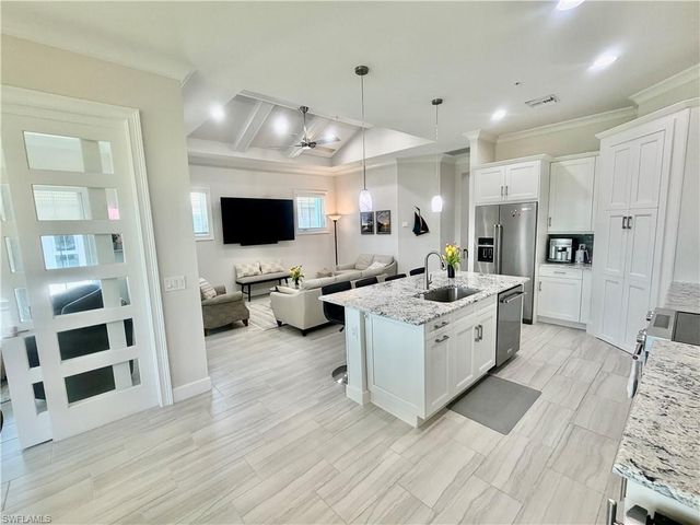 6505 Dominica DR 201, Naples, FL 34113